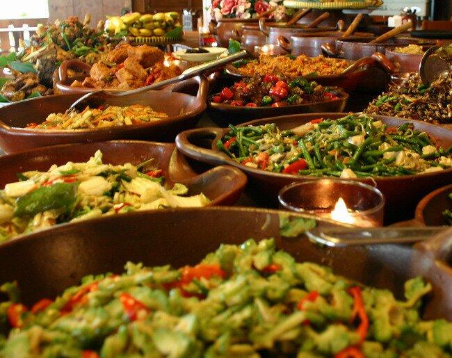 KOTA-KOTA INDONESIA YANG MEMPRODUKSI OLEH OLEH BAGI PENGUNJUNG