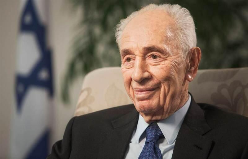 Mantan Presiden Israel (Shimon Peres) Dilarikan ke Rumah Sakit karena Stroke