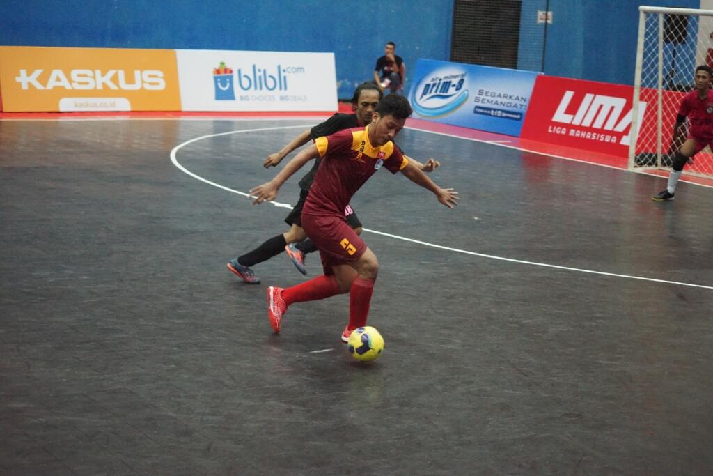 Aksi pemain di ajang LIMA Futsal Greater Jakarta Conference Hari ke-6