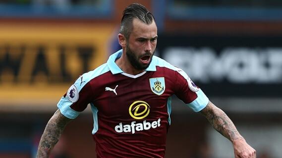 Steven Defour Sedih Gagal Gabung Manchester United