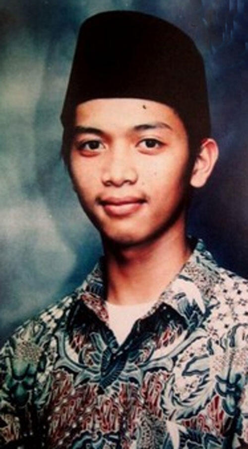7 ANAK-ANAK YANG MENGUBAH DUNIA
