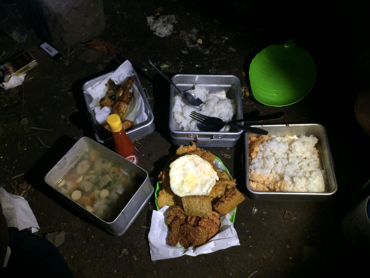 &#91;CATPER&#93; Menapaki Puncak Ogal-Agil, Gunung Arjuno 3339 mdpl via Tretes