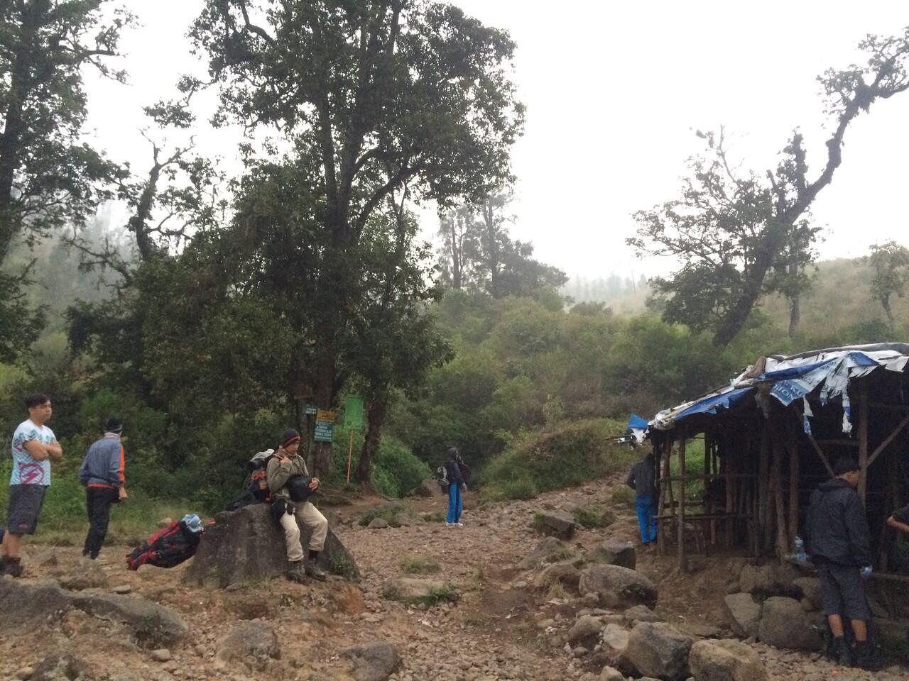&#91;CATPER&#93; Menapaki Puncak Ogal-Agil, Gunung Arjuno 3339 mdpl via Tretes