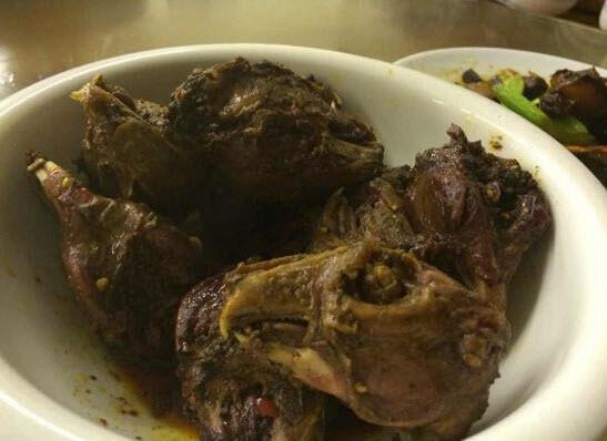 Ini 5 Restoran Paling Aneh yang ada di Beijing Cina