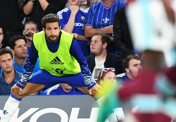 Antonio Conte Tak Berencana Jual Cesc Fabregas