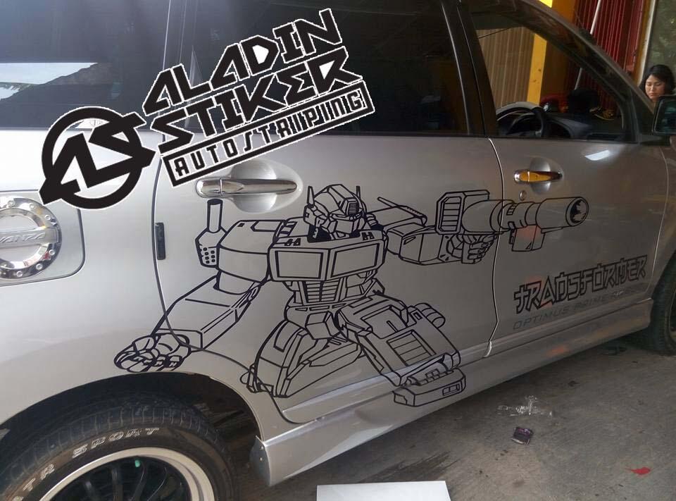 PENGERJAAN TUTUP STIKER MOBIL (FULL BODY, KAP MESIN , ATAS)