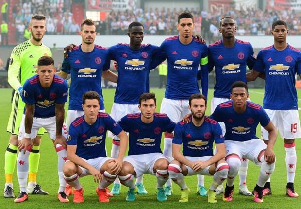 Pemain Manchester United Dapat Tumpangan Polisi