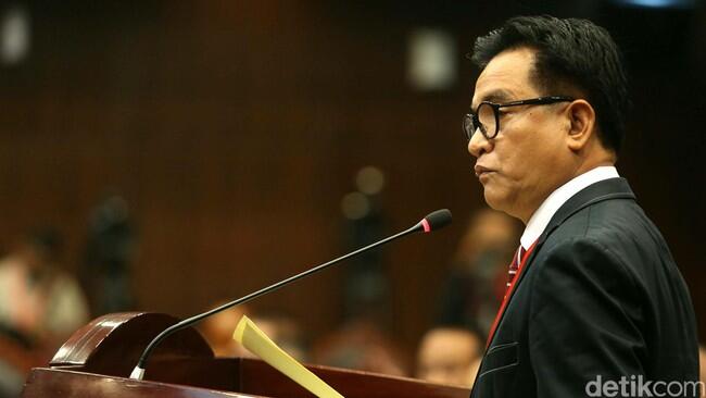 Yusril: Saya Tak Melihat Ada Logika yang Masuk Akal Dalam Argumen Ahok