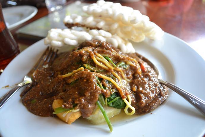 Yang Ngaku Pecinta Rujak &#91;Asal usul Rujak Cingur, rujak&#93; 