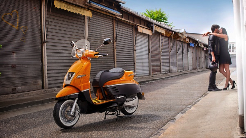 Review dan Spesifikasi PEUGEOT Django, Scooter Premium Dengan Desain Retro