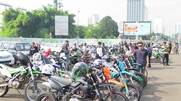 Hello Community - Yuk Sunday Morning Ride Bareng KRACKER!