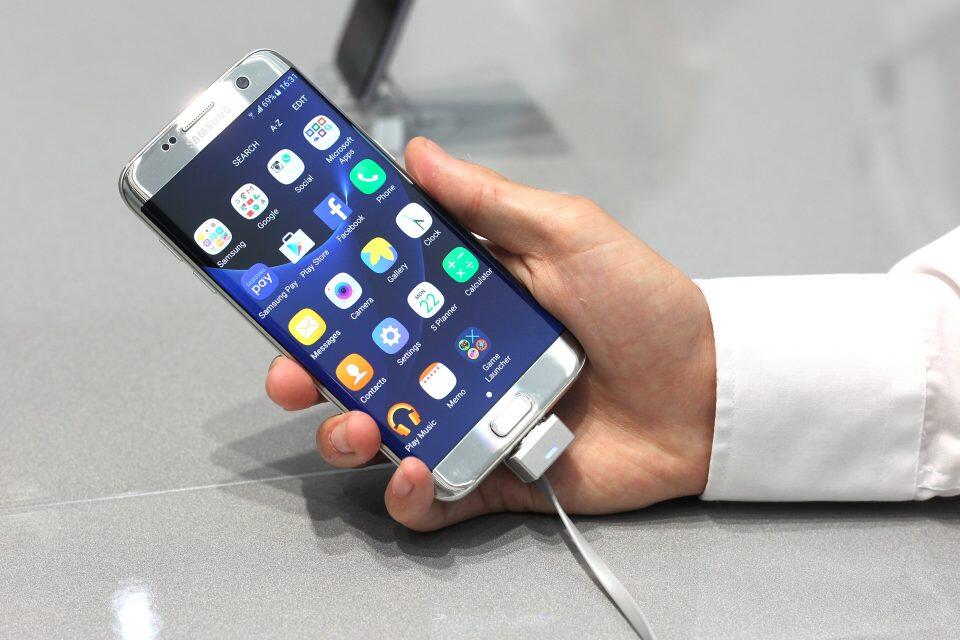 Samsung Galaxy S7 MELEDAK !! mengapa ??