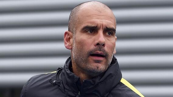 Pep Guardiola Berharap Cedera Vincent Kompany Tidak Parah