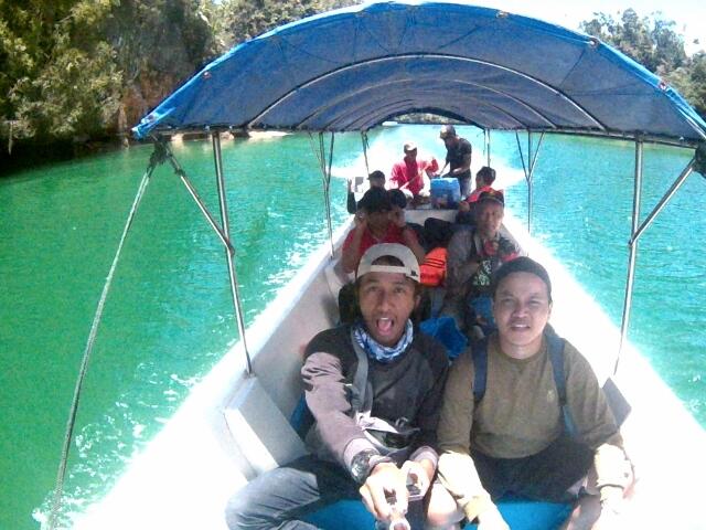 Wisata Pulau Triton, katanya sih lebih bagus dari Raja Ampat