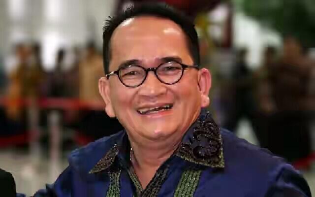 #Ruhut Sitompul: Sudahlah Yusril, Kau Jangan Berpolitik Lagi