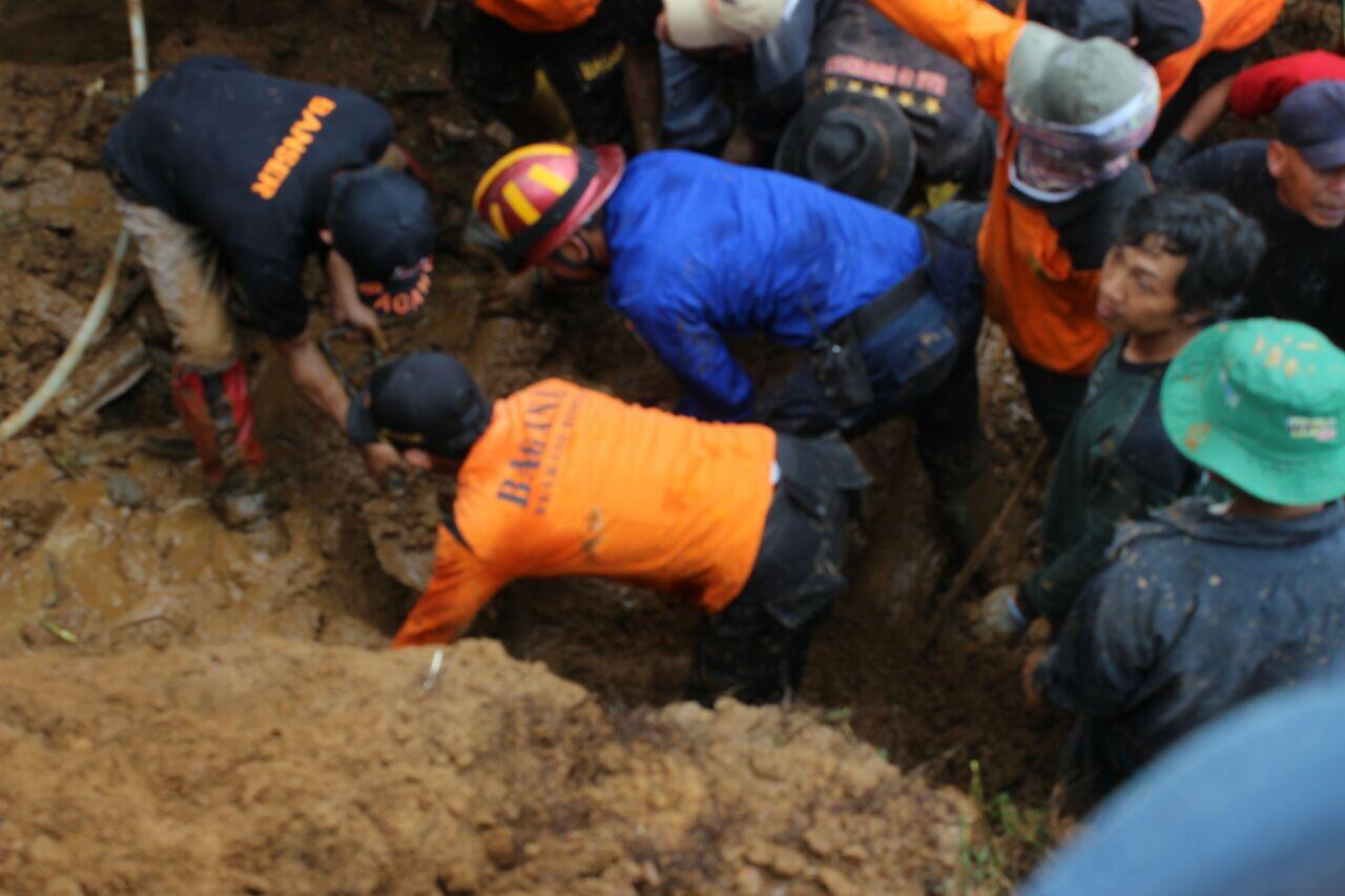 Longsor Timpa Rumah di Banjarnegara Jawa Tengah, 9 Orang Tewas