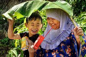 Kenapa sih Hujan Selalu Punya Aroma yang Khas?