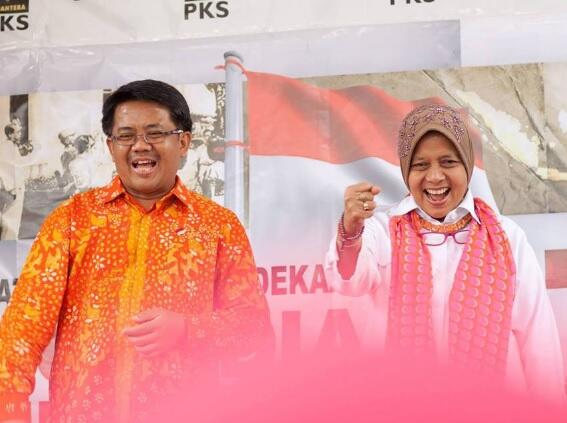 ★★★ Marwah Daud Ibrahim Sangat Percaya Kanjeng Dimas Bisa Gandakan Uang ★★★