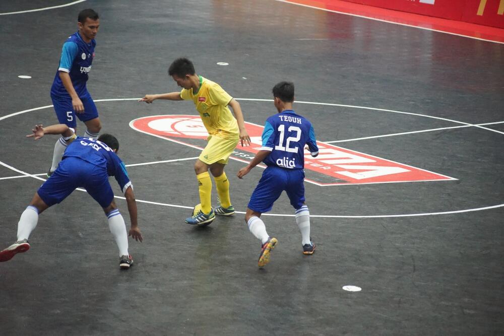Aksi pemain di ajang LIMA Futsal Greater Jakarta Conference Hari ke-8