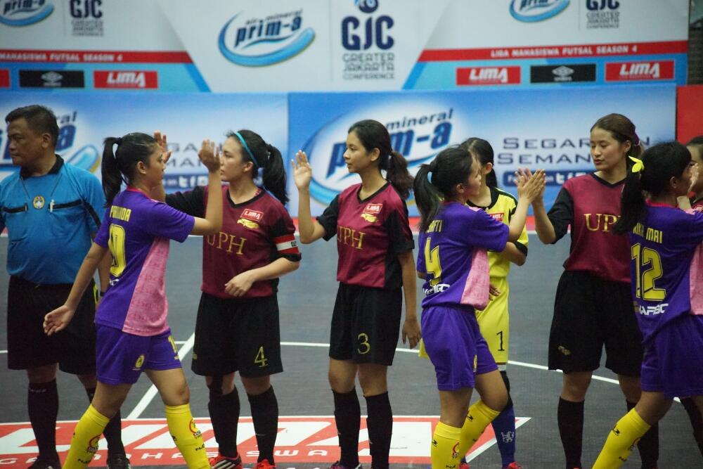 Aksi pemain di ajang LIMA Futsal Greater Jakarta Conference Hari ke-8