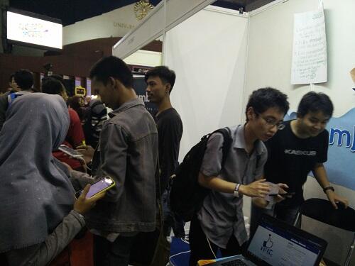 Di Compfest UI ane nemu tools yang cocok buat ngelola sosmed