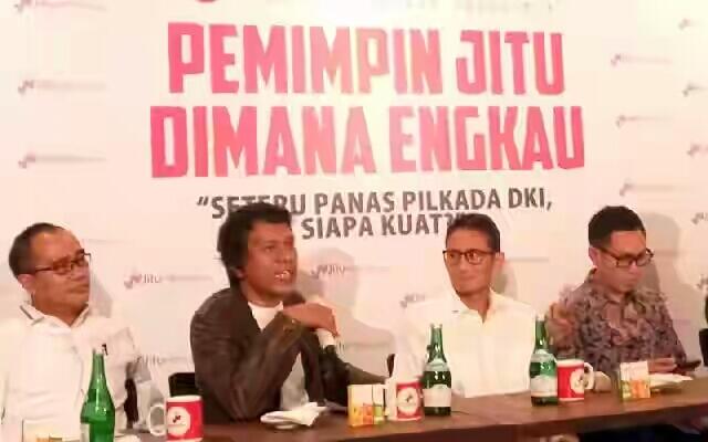 #Adian Napitupulu Cecar Soal Dewi Persik, Sandiaga Uno Bungkam