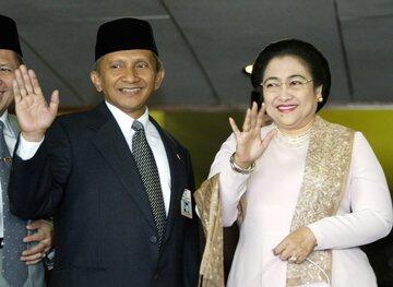Benarkah PPP, PKB, dan PAN Sudah tak Harmonis dengan Jokowi?