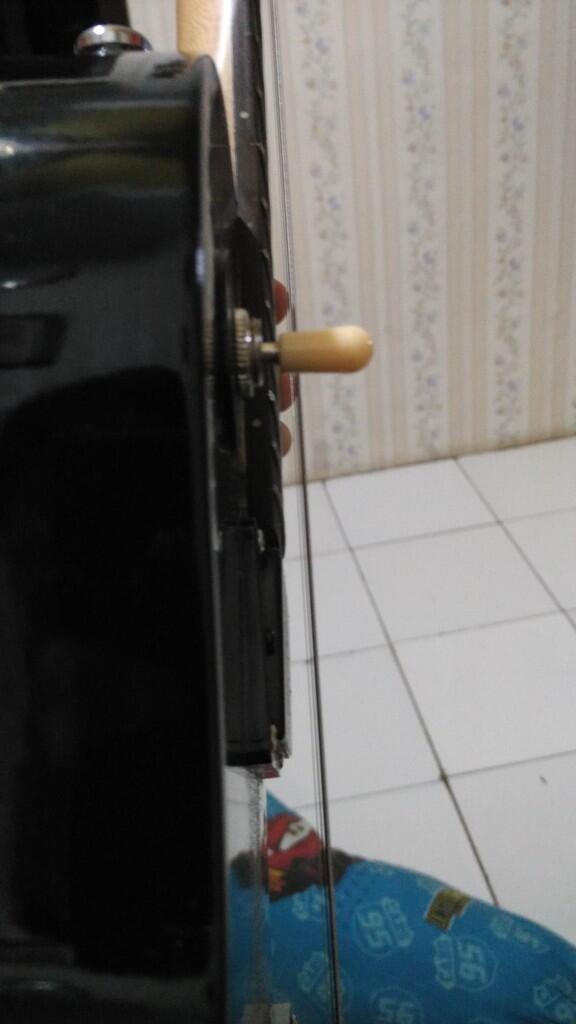 Maniak les paul custom tolong bantu