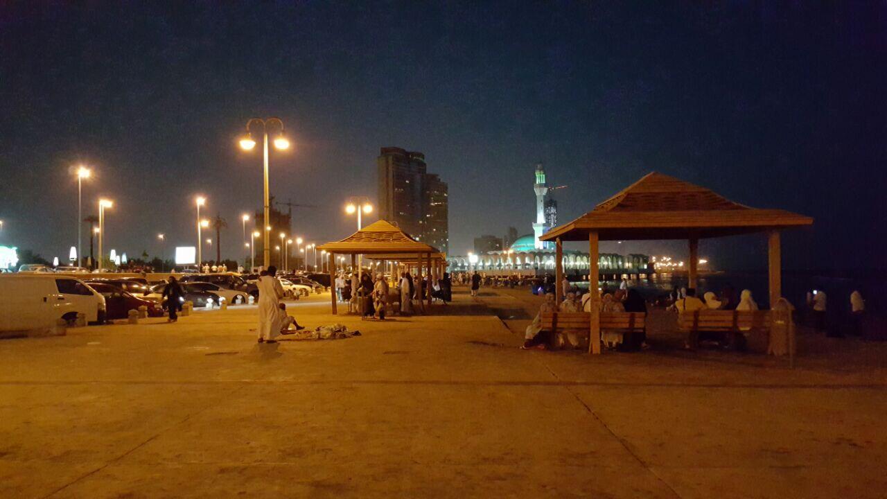 Suasana Masjid Terapung Jeddah