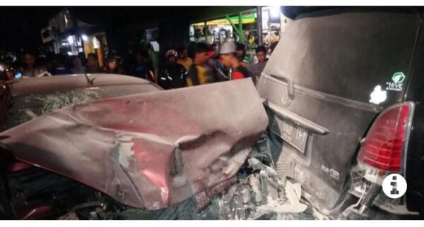 Kronologi Kecelakaan yang Tewaskan Penumpang Ojek "Online" di Tebet