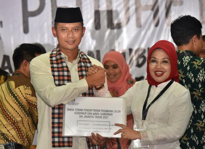 Dihadapan Pendukung, Cagub Agus: Ingat, Kita Merah Putih!