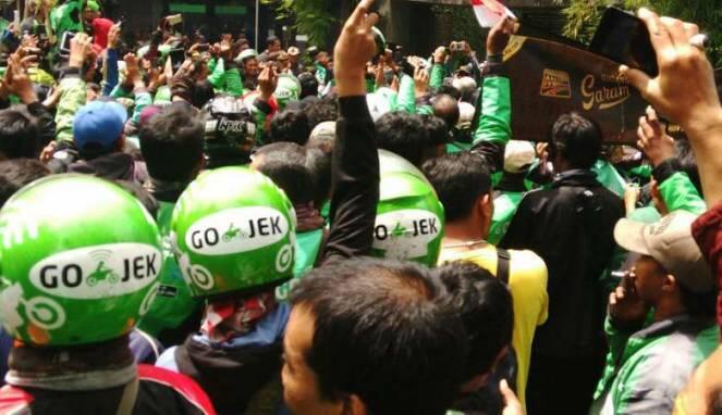 Hati-Hati gan Supir transportasi online mengadakan demo besar-besaran