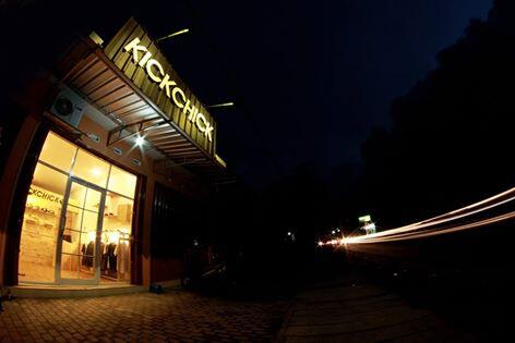 &#91;ASK&#93; LOKASI PEMBUATAN PLANG TOKO DISTRO