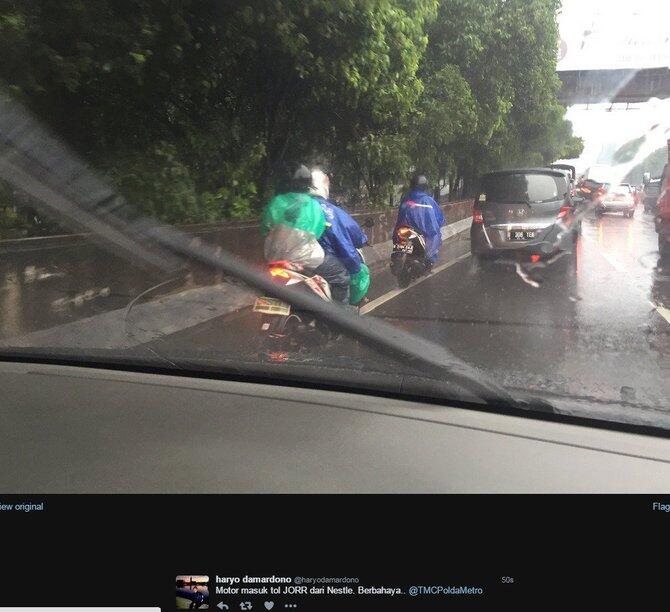 Banjir kepung Jakarta, sepeda motor boleh lewat Tol JORR