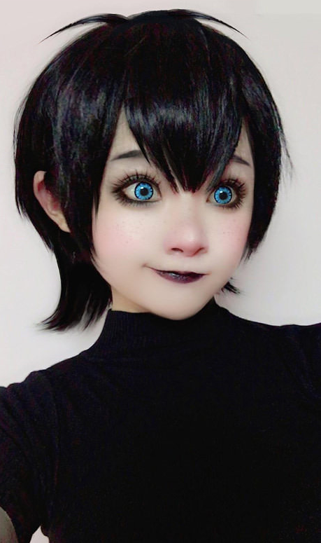 Cosplay Mavis Hotel Transylvania Mirip Banget !!