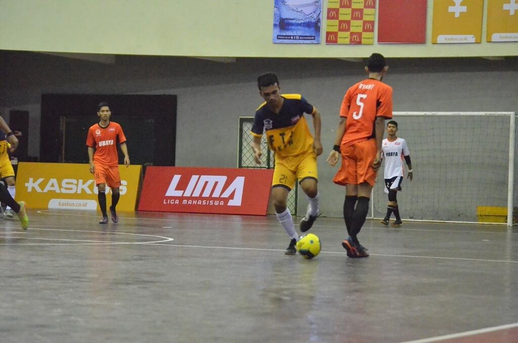 LIMA Futsal Kaskus Central Java &amp; DIY Conference + LIMA NC 2016 Hari ke-1