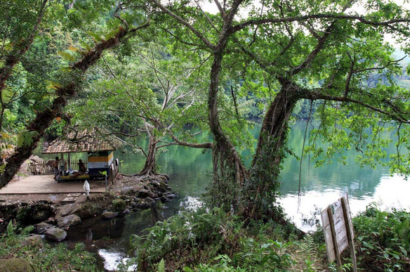 Menikmati Panorama Alam di Pulau Bawean