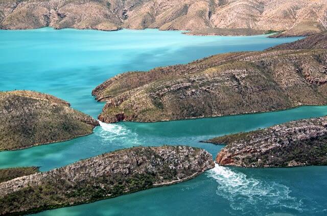 10 Lanscape Laut Yang Unik Dan Indah