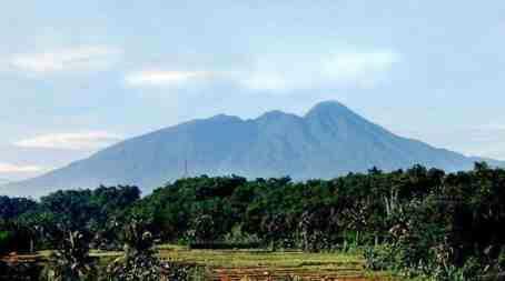 10 Harta Karun Terpendam di Tanah Air