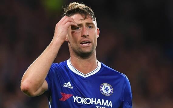 Gary Cahill Tak Pedulikan Kritik