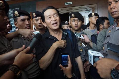 Ayah Mirna: Pak Otto, Saya Minta Maaf