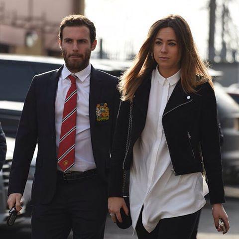  DUEL WAGS LIVERPOOL vs MANCHESTER UNITED