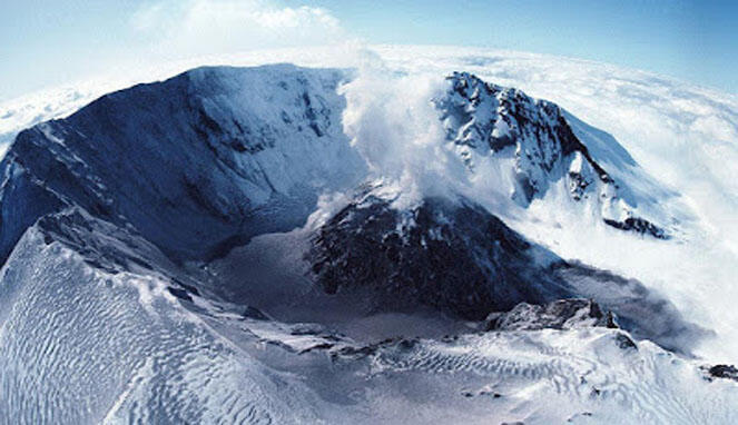 Di Bangun Di Bawah Lapisan Es Greenland, Kini Basis Nuklir Amerika Mengacam Dunia