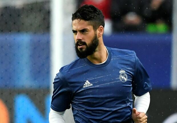Arsenal & Tottenham Hotspur Bersaing Dapatkan Isco