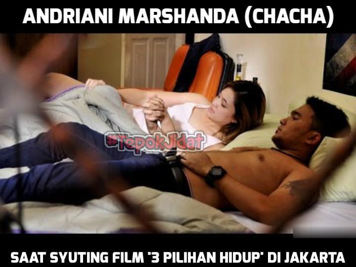 &#91;HOT&#93; MARSHANDA SERANJANG DENGAN SEORANG PRIA SETENGAH BUGIL
