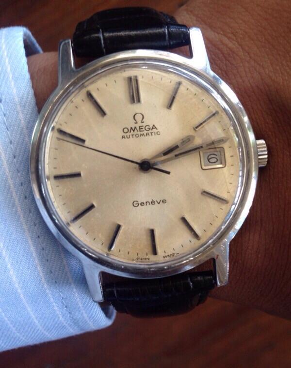 TUNJANGAN Hari Ini  TUNjukkan Jam tANGan AgaN  biar 