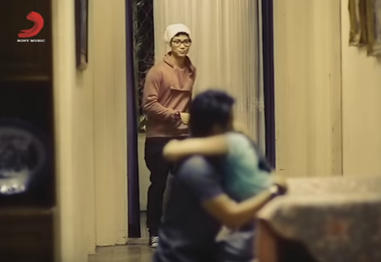 5 Video Klip Band Indonesia yang Bisa Bikin Kamu Nangis