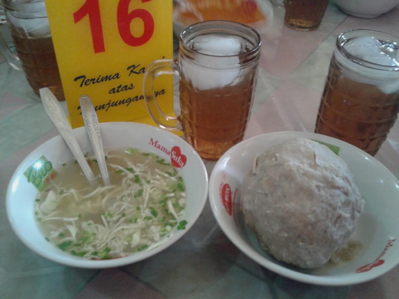 REKOMENDASI BAKSO PENTOL BESAR DI MOJOKERTO