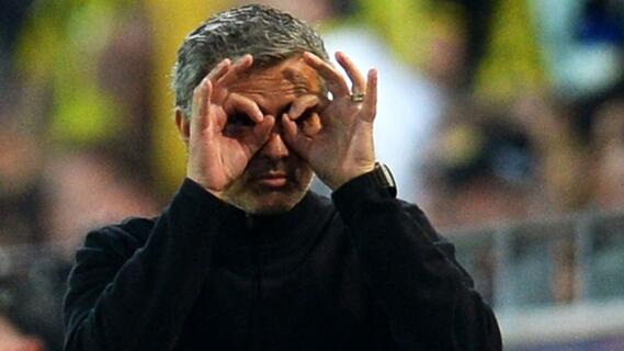 Roman Abramovich Sempat Hentikan Jose Mourinho Gabung Manchester United