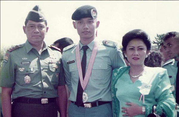 Transformasi Agus Yudhoyono, dari imut hingga calon gubernur ganteng